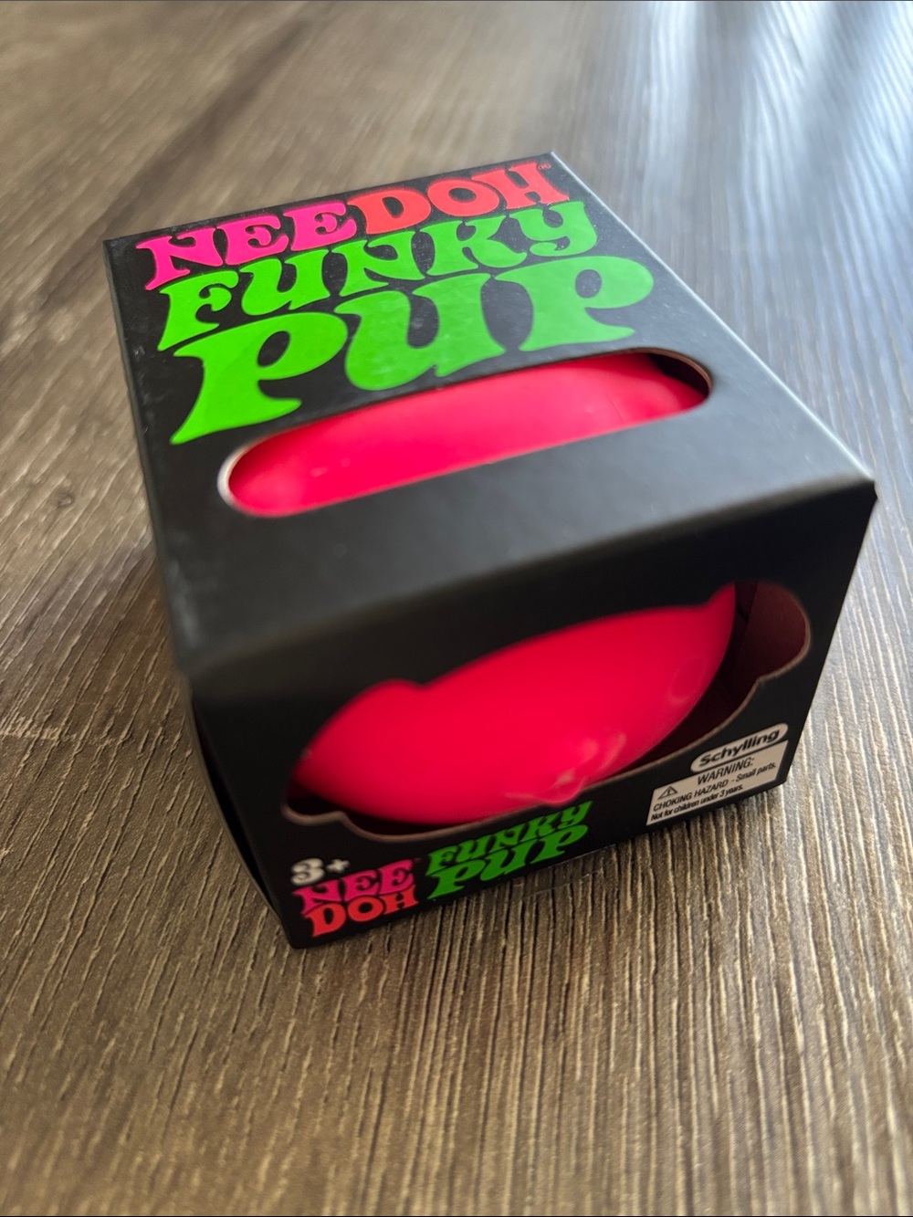 Needoh funky pup-pink